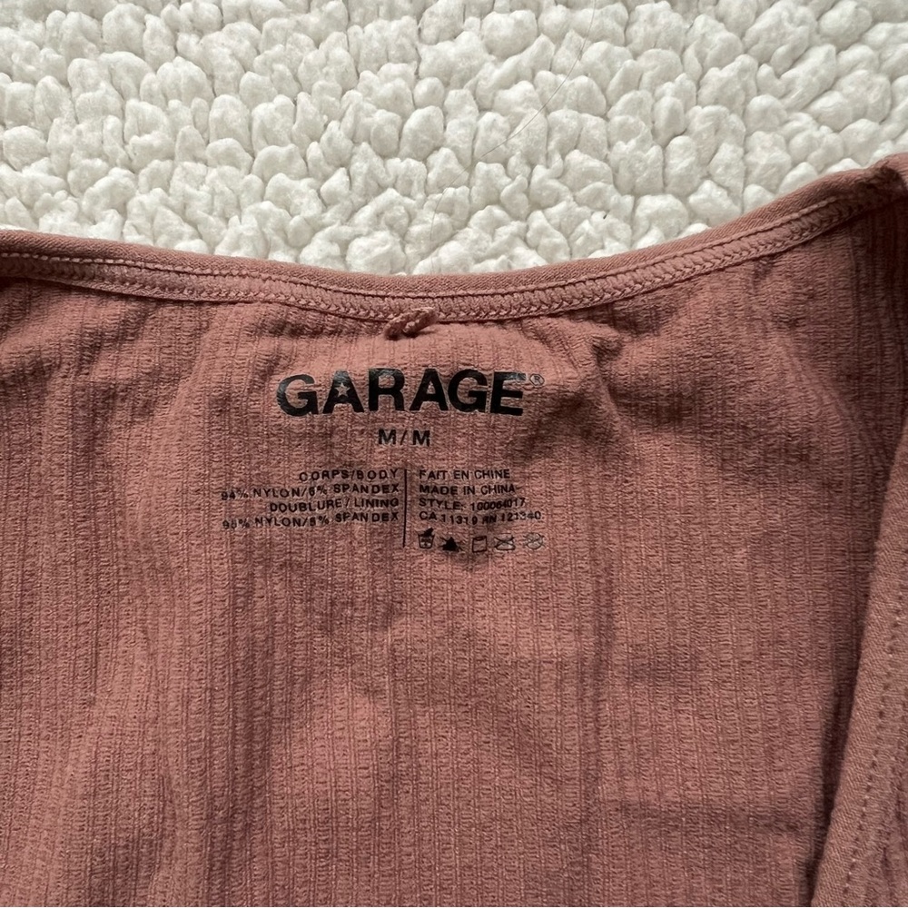 Garage Seamless Plunge Ribbed Tanktop - Picture 5 of 7